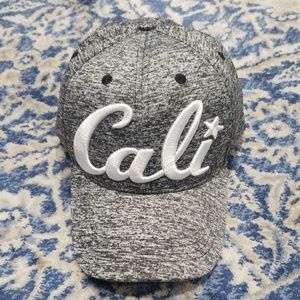 Cali hat
